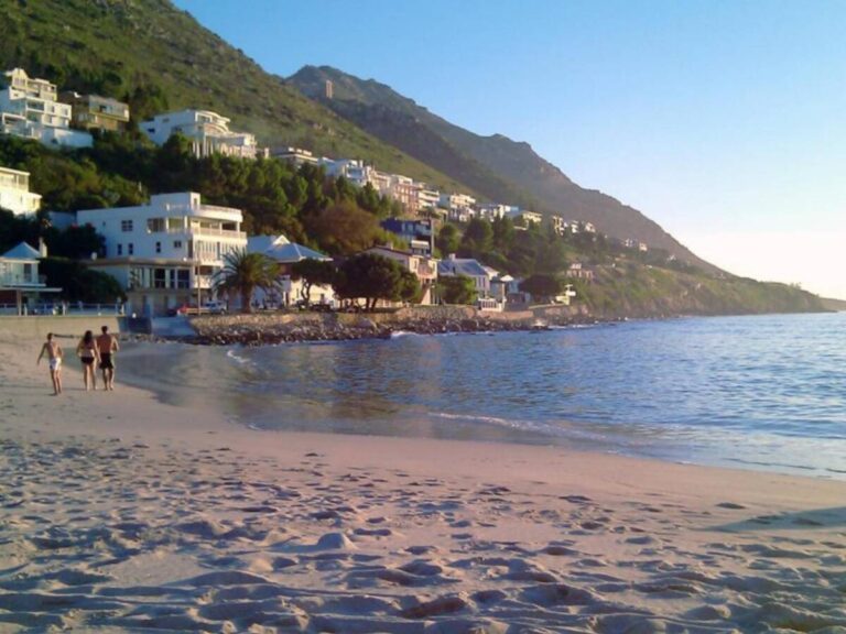 Main Beach Sunlight 1 768x576