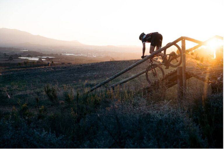 cycling 768x511