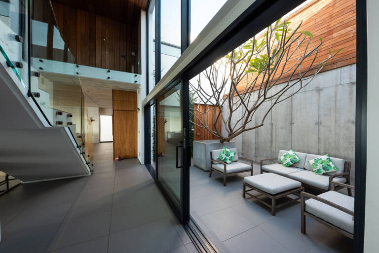 22 protea gordons bay 16 internal courtyard with outdoor space 768x513