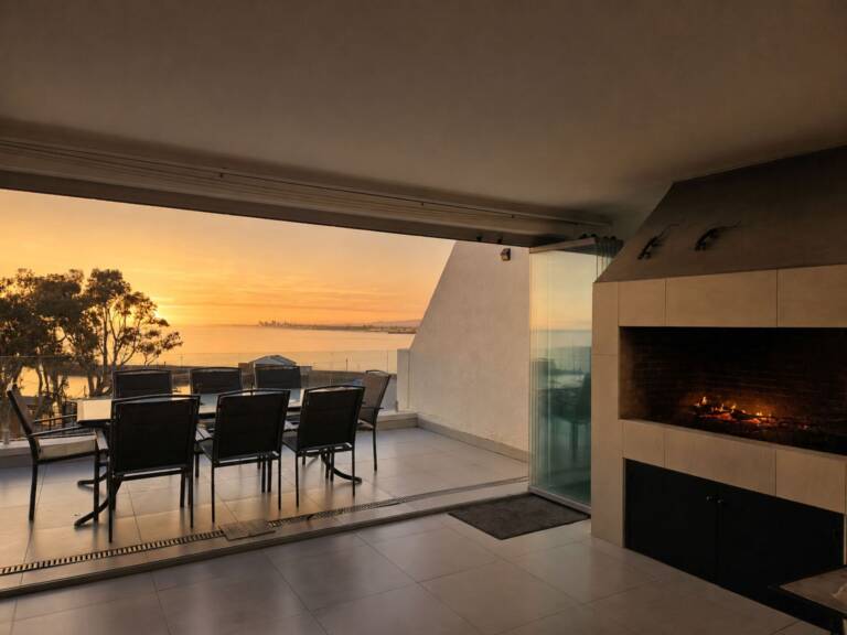 24 gordonia gordons bay 01 sunset ocean view balcony with indoor braai 1 768x576