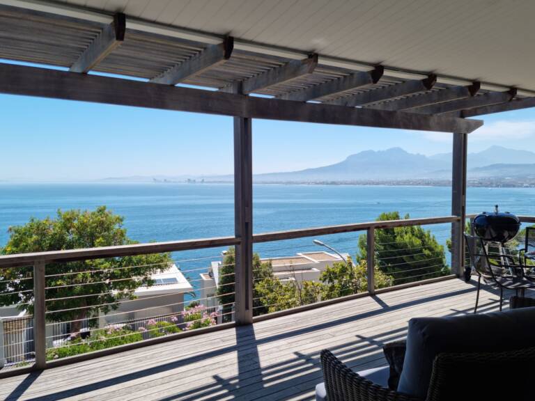 75 protea gordons bay 07 veranda with braai 1 768x576
