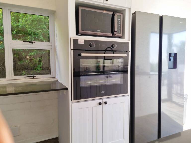 75 protea gordons bay 18 fully equipped with modern appliances 1 768x576