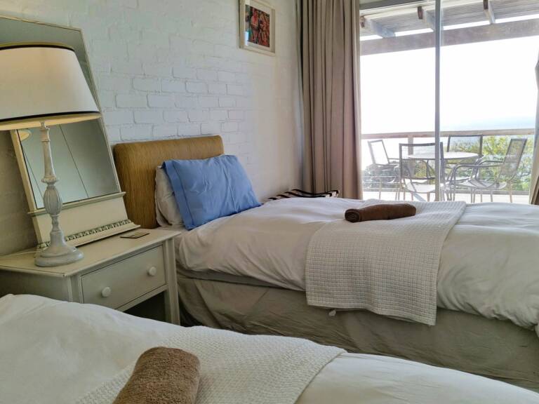 75 protea gordons bay 30 bedroom with 2 single beds 1 768x576