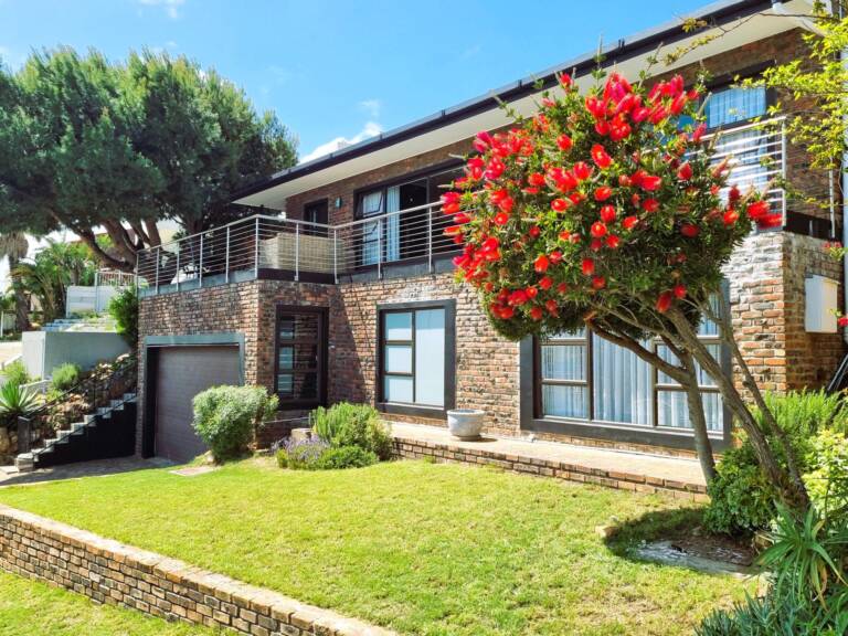 79 protea gordons bay 25 self catering holiday house with garden 1 768x576