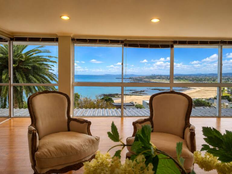 amazing view villa gordons bay 06 big windows with beach and sea view 768x576
