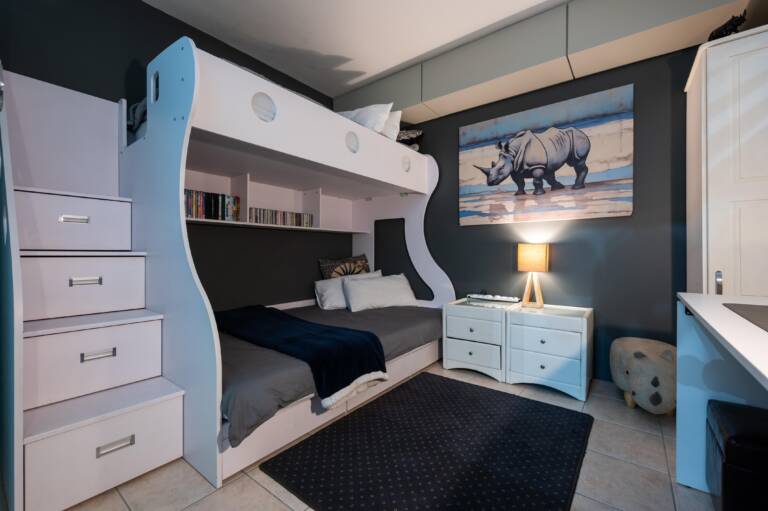 beach2anchor gordons bay 18 bedroom with bunk beds 768x511