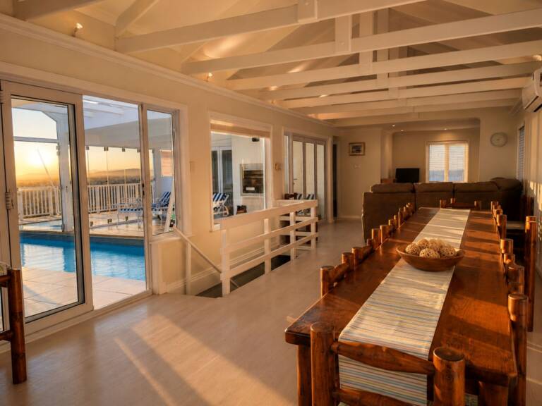 bolussi house gordons bay 06 open plan dining with pool view 768x576