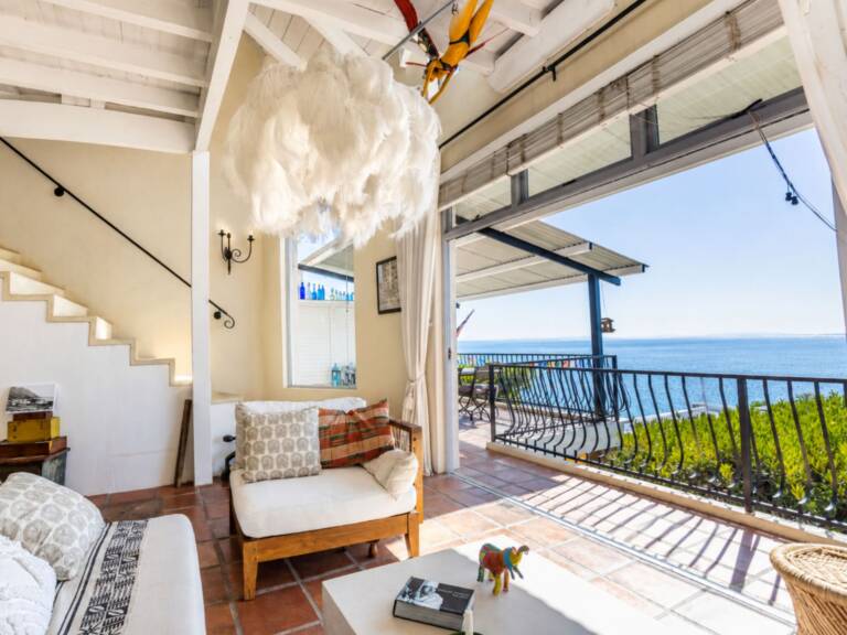 cardamom house gordons bay 02 unique character home with sea view balcony 768x576