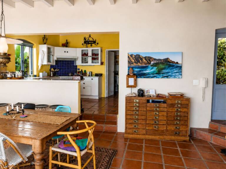 cardamom house gordons bay 07 eclectic holiday home with fully equipped kitchen 768x576