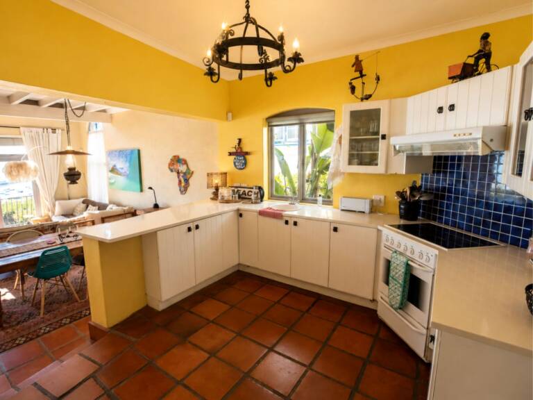 cardamom house gordons bay 10 open plan living with kitchen and dining 768x576