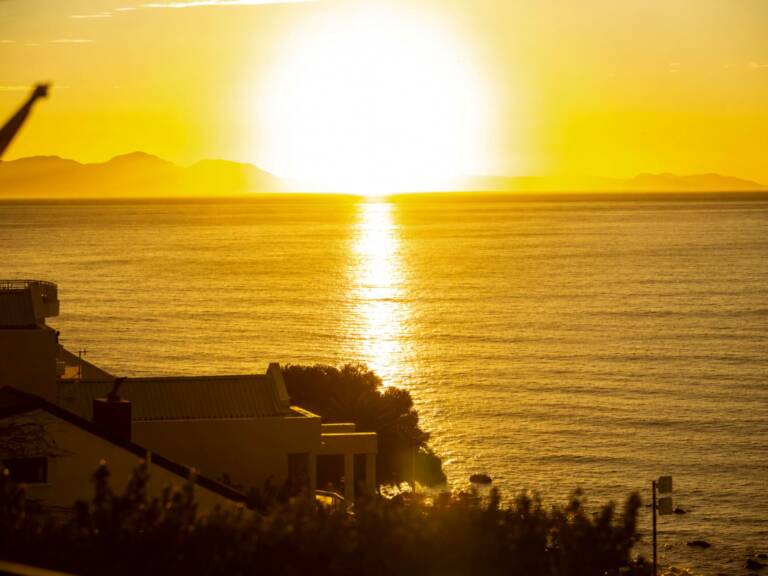 cardamom house gordons bay 31 helderberg self catering with sunset sea view 768x576