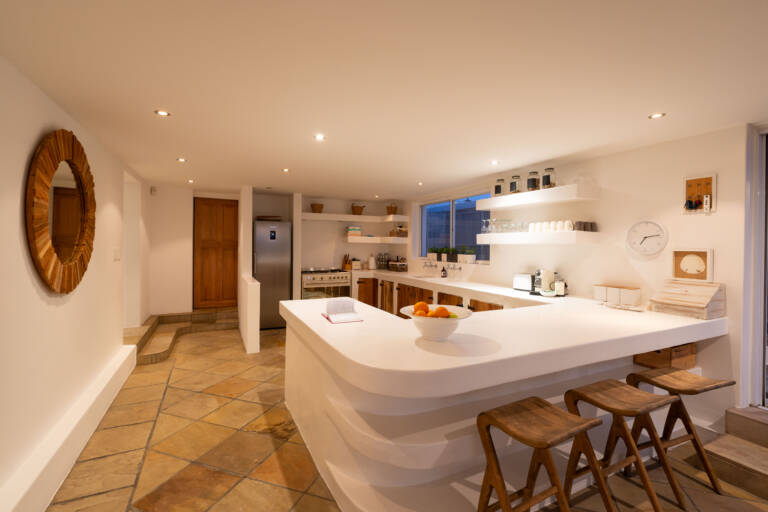casa blanca gordons bay 07 self catering with fully equiped kitchen 768x512
