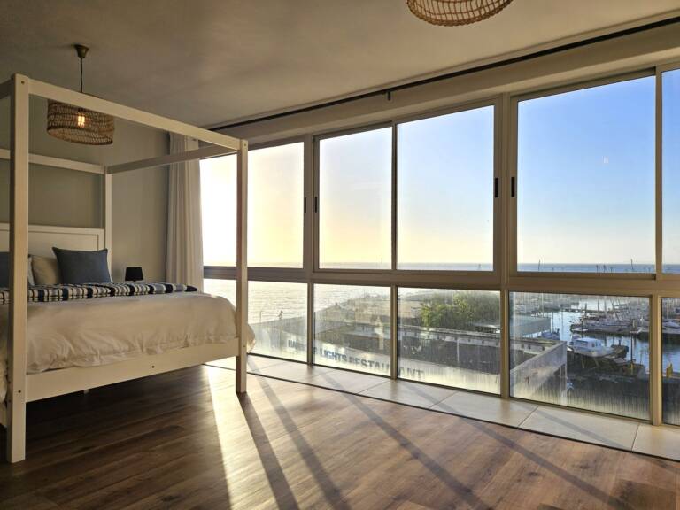 casita shonene gordons bay 14 bedroom with sunset view 768x576