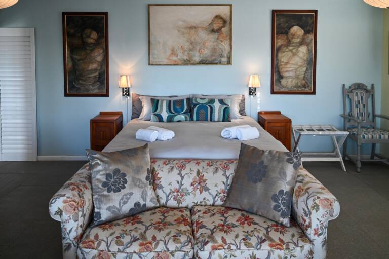 die badhuis gordons bay 10 bedroom with comfortable furniture 768x511