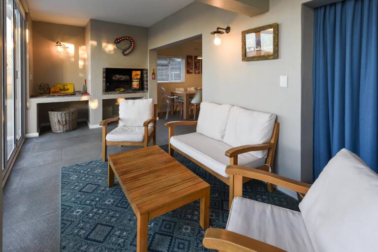 die badhuis gordons bay 18 open plan living with swimming pool and braai 768x513
