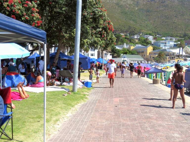 die braaihuis gordons bay 29 central holiday home with beach atmosphere 768x576