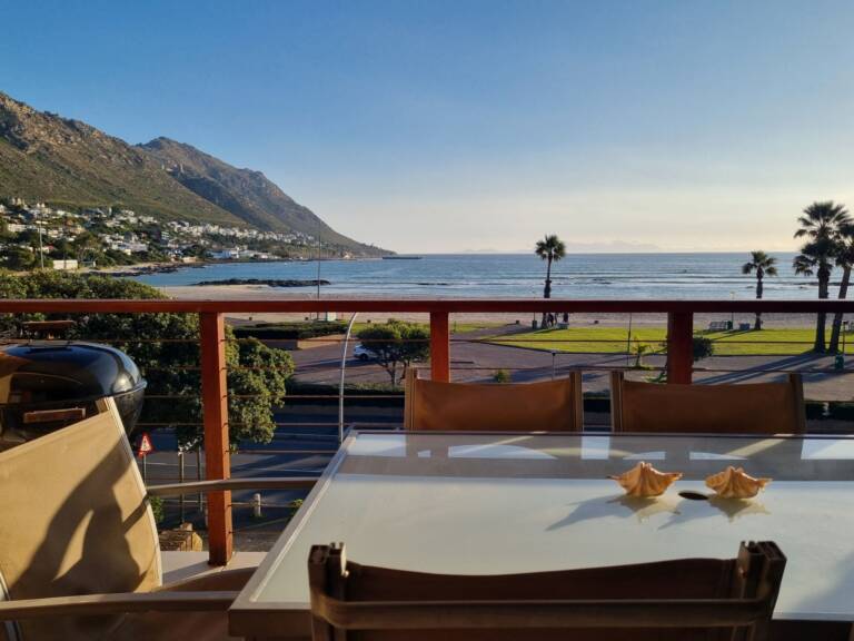 flat9 summer place gordons bay 04 balcony with beach view 768x576