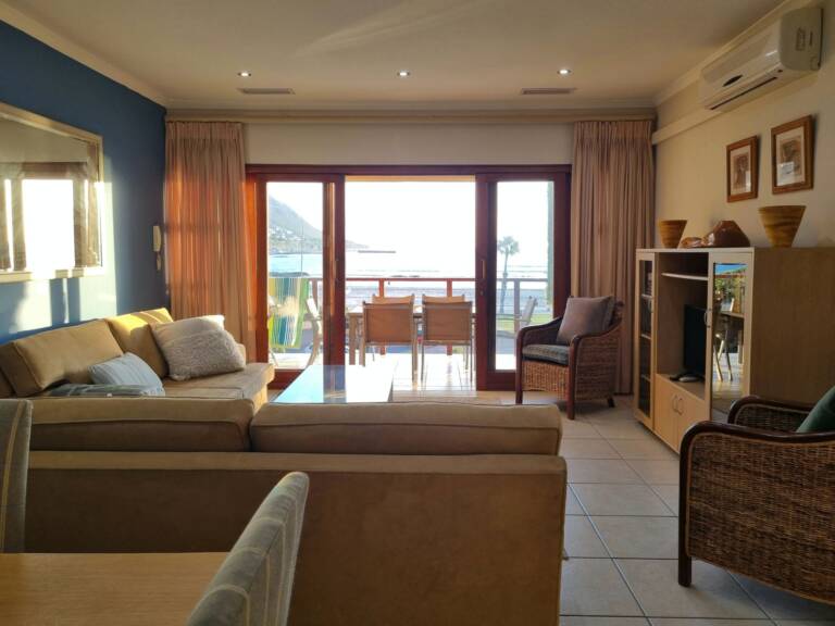 flat9 summer place gordons bay 06 lounge with sea view balcony 768x576