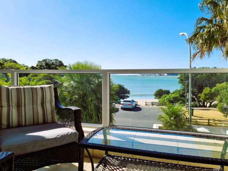 goldwater on beach gordons bay 01 self catering apartment with beach access 768x576