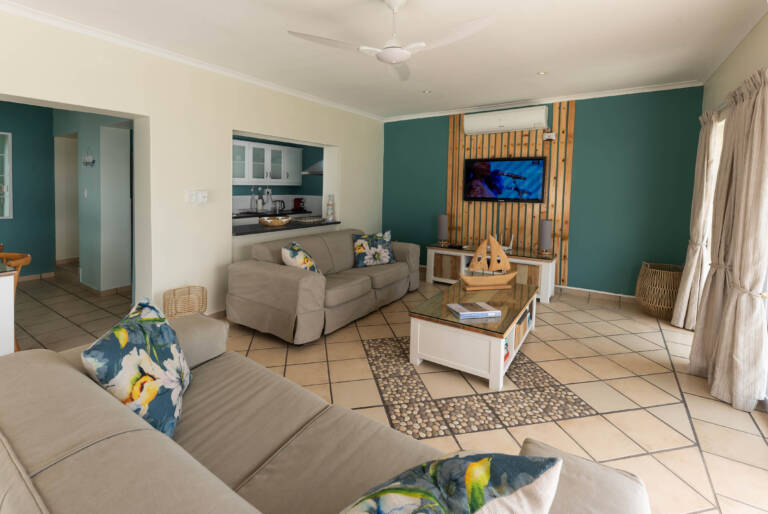 harbour views gordons bay 04 open plan living with 2 bedroom self catering 768x514