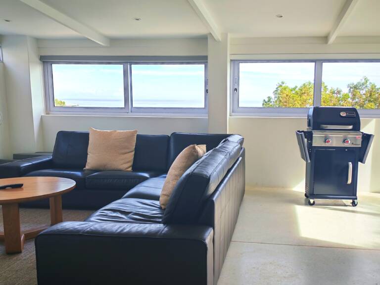 kaya moya gordons bay 11 living room with gas braai 768x576