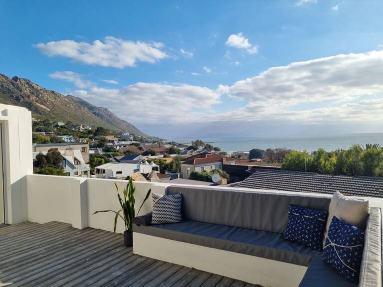 kaya moya gordons bay 24 patio with panoramic ocean views 768x576