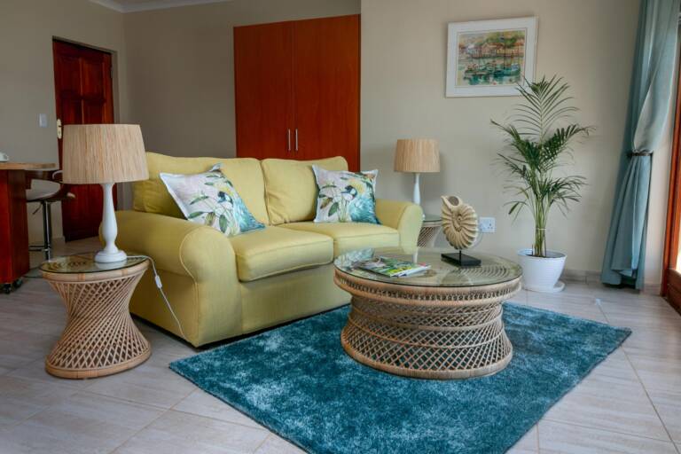 le gaulois gordons bay 03 orchidee seating with open plan living  768x512