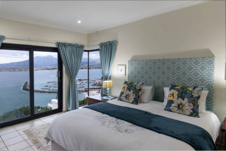 ocean views gordons bay 15 bedroom with panoramic sea view 768x514