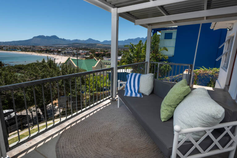 seaside cottage gordons bay 02 veranda with comfortable furniture 768x513