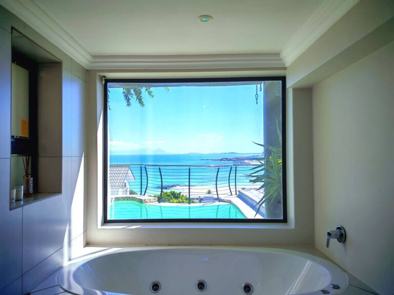 sugar beach penthouse gordons bay 33 en suite bathroom with hot tub 1 768x576