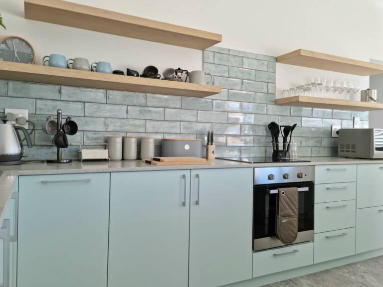 the anchor gordons bay 12 fully equipped kitchen with modern appliances 768x576