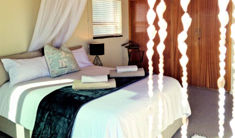the loft gordons bay 16 bedroom with wardrobes  768x453