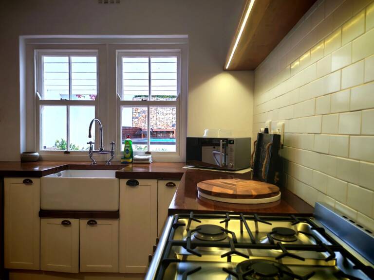 the milkwood cottage gordons bay 16 modern kitchen with gas stove top 768x576