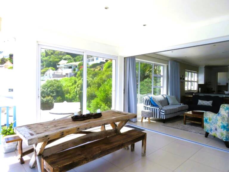 the penthouse gordons bay 05 open plan living with jacuzzi 768x576