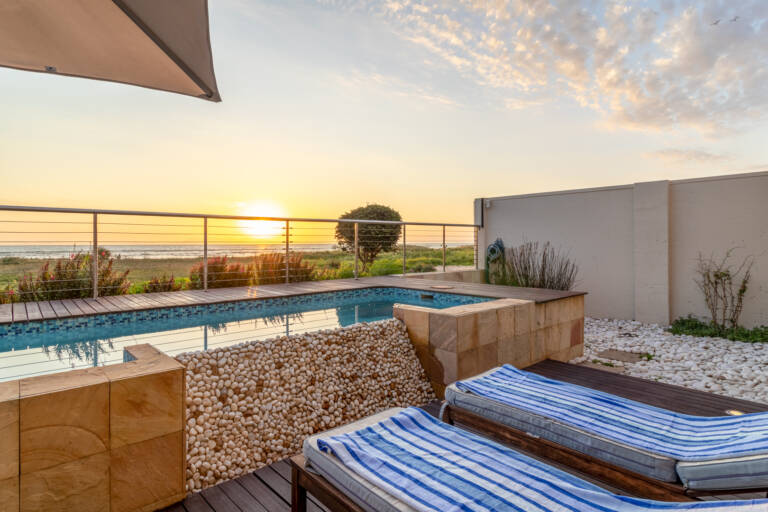 villa montemar gordons bay 02 luxury self catering with pool and beach access 768x512