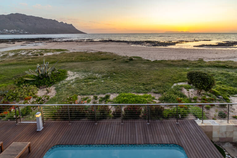 villa montemar gordons bay 33 swimming pool with direct beach access 768x512