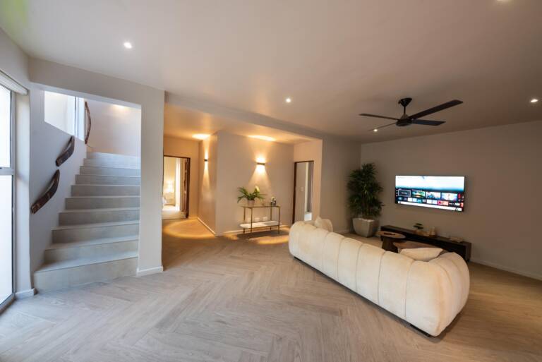villa solara gordons bay 27 self catering villa with 6 bedrooms 768x513