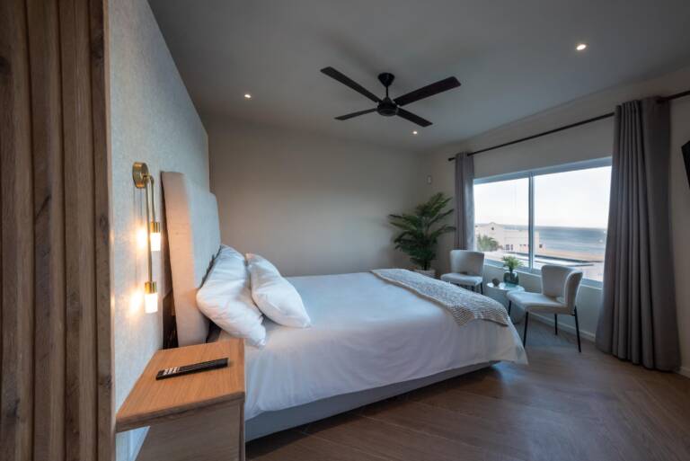 villa solara gordons bay 45 bedroom with ocean view 768x513