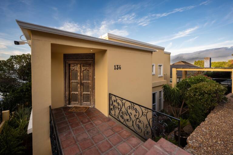 villa solara gordons bay 56 6 bedroom villa with private entrance 768x512